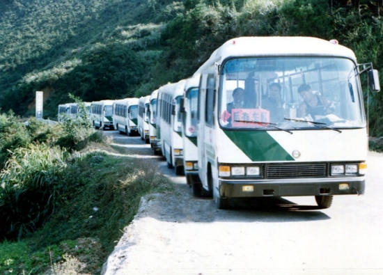 公交对比：2001年，第二批扬子车投入运营（原9路公交车）.jpg